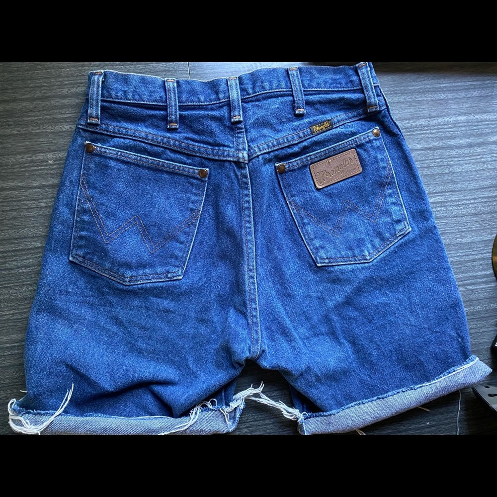 Vintage wrangler denim shorts